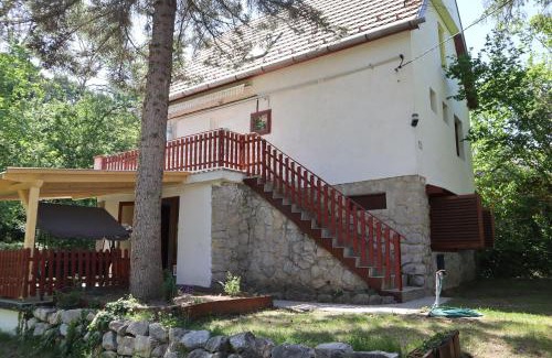 Abaliget House | Madárles Vendégház