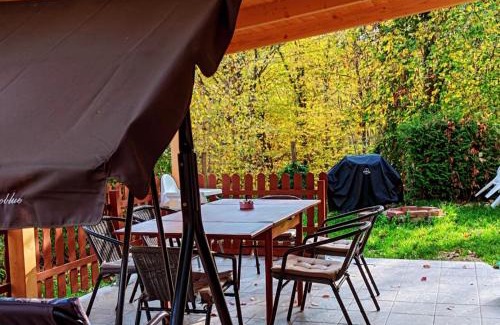 Abaliget House | Madárles Vendégház
