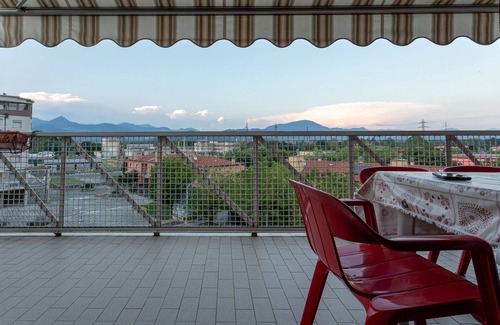 Seriate Apartment | MAD SERIATE Appartamento Madonna delle Nevi