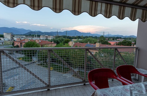 Seriate Apartment | MAD SERIATE Appartamento Madonna delle Nevi