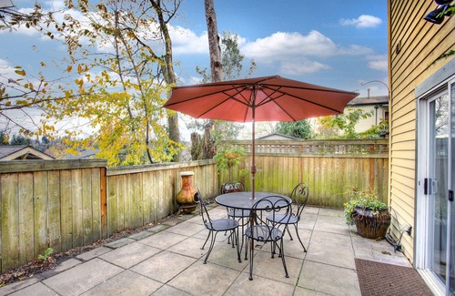 Stevens House | Mad Valley Spa Suite,centrally Located Private Suite W/Steam Room,Very Walkable