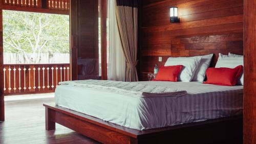 Senggigi Hotel | Madaira Villa Senggigi