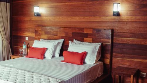Senggigi Hotel | Madaira Villa Senggigi