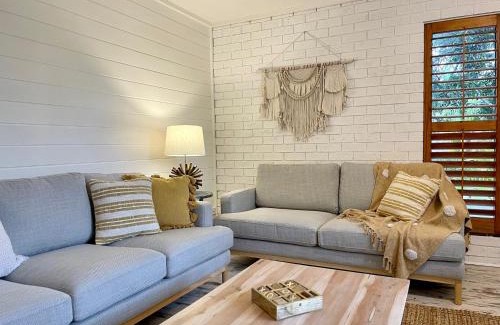 Korora House | Maddie's Beach House & Studio