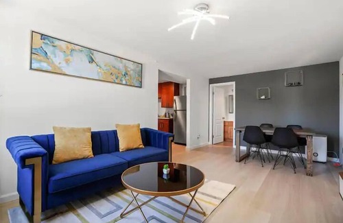 Broadmoor Apartment | Maddux Homes near Westlake