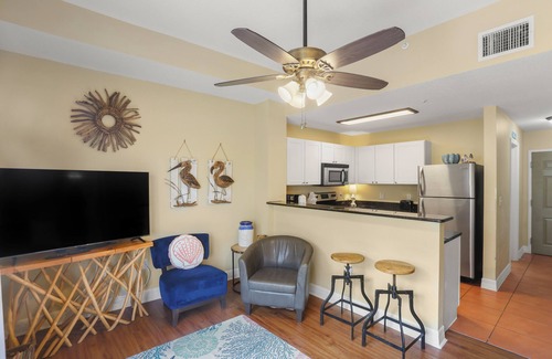 Madeira Beach Condo | 🌴 Madeira Bay Resort #306 – Stylish Two-Bedroom Retreat in the Heart of Madeira Beach