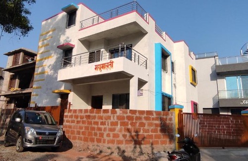 Chendhare House | Madhumalti home stay