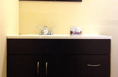 Madill Hotel | Madill Inn