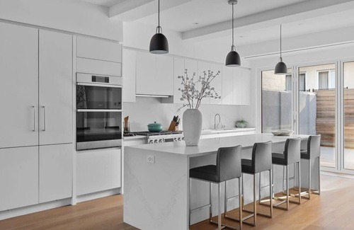 Tribeca Apartment | Madison Place by Rove Travel | 3BR Tribeca PH