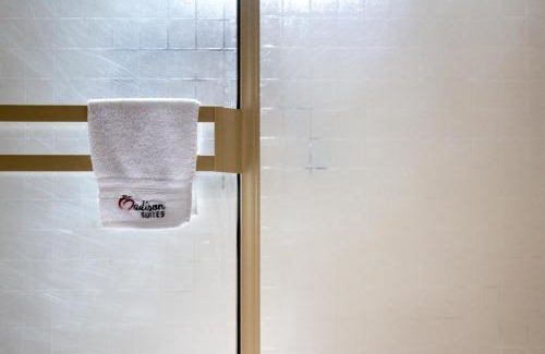 Cuauhtemoc Hotel | Madison Suites