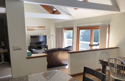 Silver Lake House | Madison Waterfront 2 Acres, Private Beach 5 BR 4 Bath Game Room AC WIFI