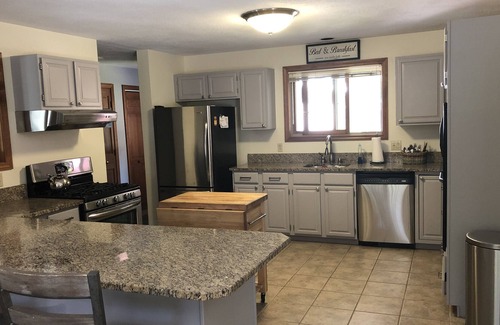 Silver Lake House | Madison Waterfront 2 Acres, Private Beach 5 BR 4 Bath Game Room AC WIFI