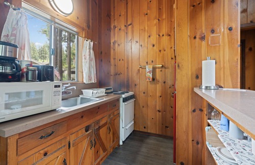 Boulder Creek Cabin | Madlin - Cabin Masoods Lodge