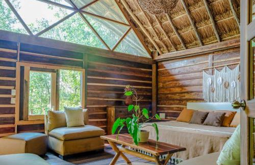 Leona Vicario House | Madre Tierra Eco Habitat