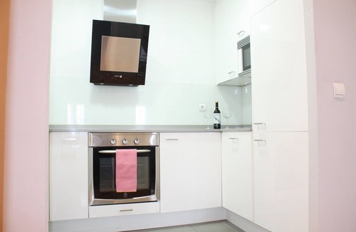 Ibiza Apartment | MADRID CENTER, WIFI (RETREAT IBIZA)