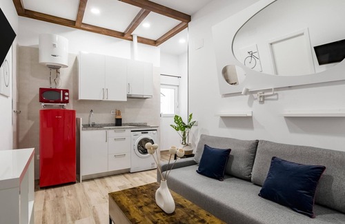 Villaverde Apartment | Madrid Villaverde II, Cozy apartment, AC