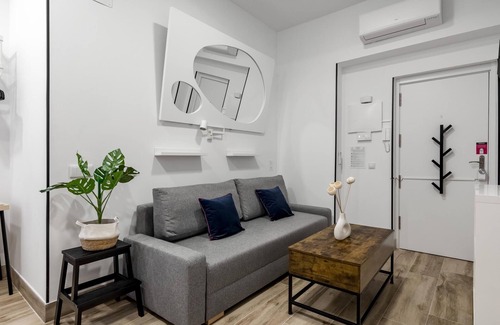 Villaverde Apartment | Madrid Villaverde II, Cozy apartment, AC
