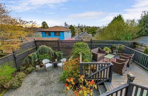 Madrona Apartment | Madrona Bliss A Modern Escape