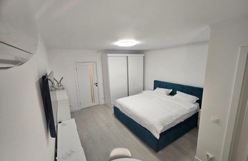 Hunedoara Apartment | Mady STUDIO