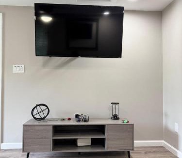 Savannah House | Mae's Place