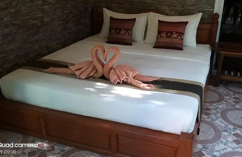 Lamai City Center House | Mae Somboon House
