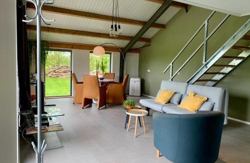 Nieuw-Roden House | Mae Usu