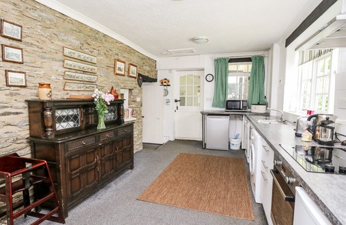 Cilgerran Cottage | MAESGWYN, pet friendly, character holiday cottage in Cardigan