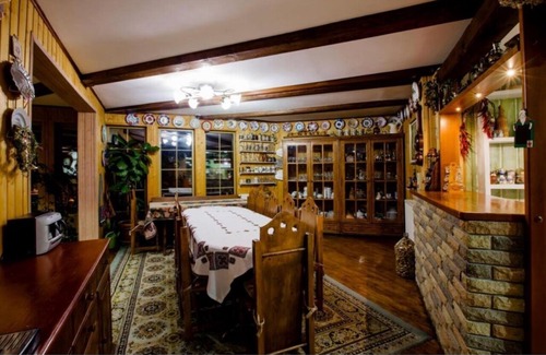 Polyanytsya Ski Chalet | Maetok Lis i Gori in Polyanitsya