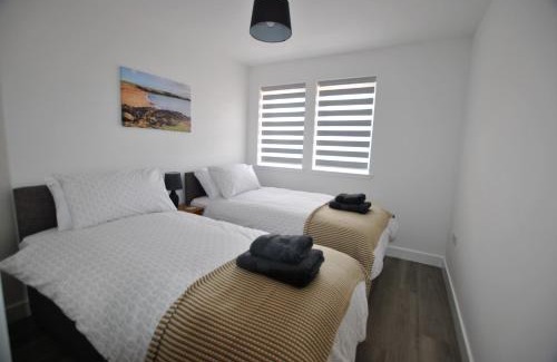 Kilrenny Apartment | Maeyar-contemporary apartment in coastal village