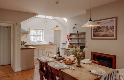 Benenden Cottage | Mafeking by inspirestays-com - a cottage that sleeps 6 guests in 3 bedrooms