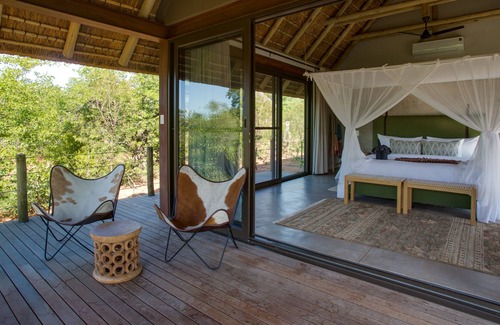 Kruger National Park Cabin | Mafunyane Lodge