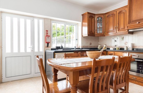 Palhais House | Magalhães Village - House 5 by LovelyStay