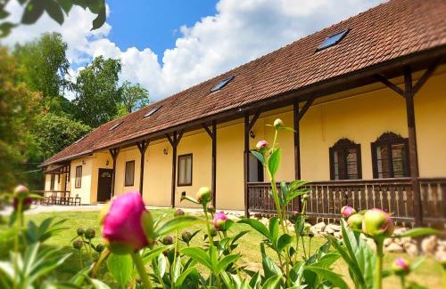 Szogliget House | Magdolna Ház