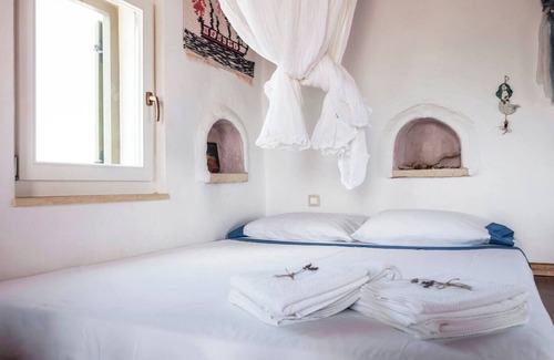 Polemarchi Apartment | MaGea-Thalassa,Top floor Cretan studio with views