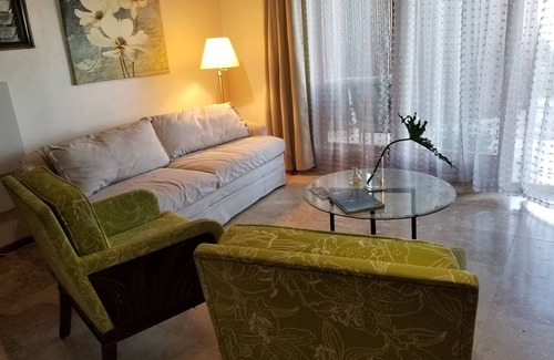 Estate Queens Quarter Apartment | Magens Bay beach 5 min. away