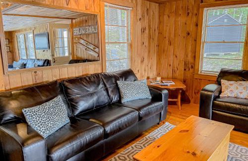 Pine River Pond House | Maggie's Lakeside Cottage