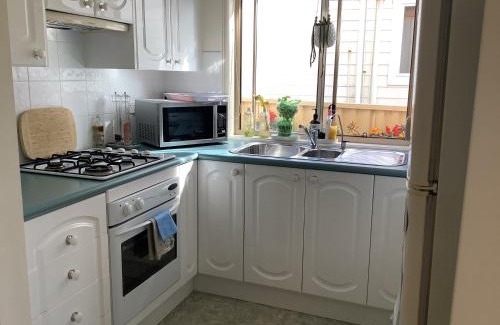 Killarney Vale Apartment | Maggie's Nest-Come & Rest