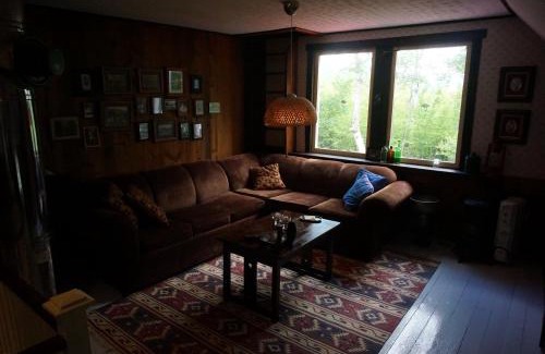 Skir Dhu Cabin | Maggie's Place on the Cabot Trail