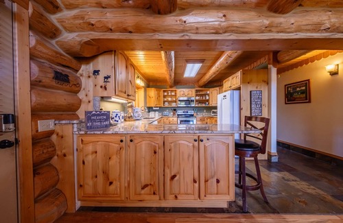 Rexford Cabin | Maggie’s Cabin - Enjoy a Slice of Paradise in Rexford, Montana!