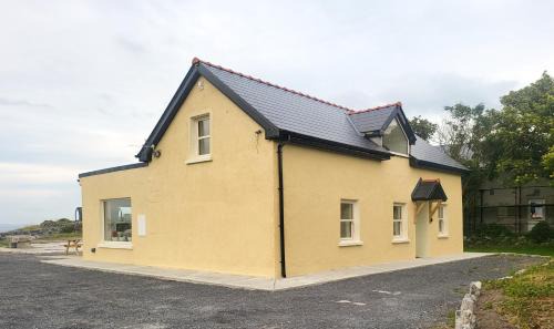 Kilronan House | Maggies Cottage Inishmore
