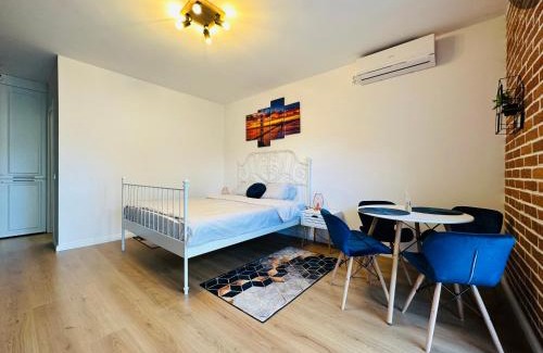 Zalau Apartment | MAGIC BRICKS Free private parking included