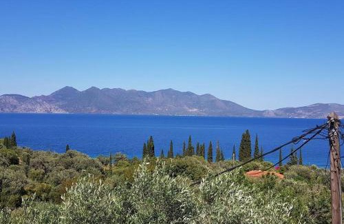 Vassilias House | 'Magic Of Nature' Cottage With a Breathtaking View