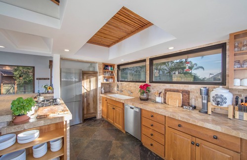 Malibu House | Magical 1927 Malibu Nature Cottage & Beach Retreat