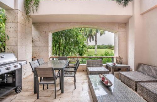 Los Altos Apartment | Magical apartment with garden view in Casa de Campo