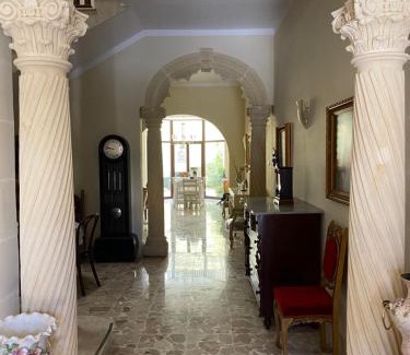 Victoria House | Magical Casalgo House