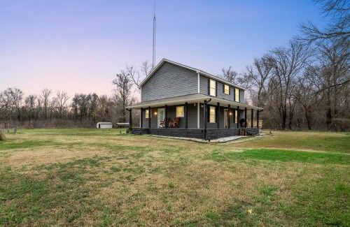 Elmo Villa | Magical Country Home near DFW