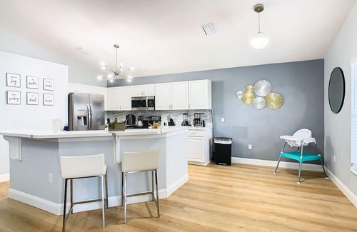 Kissimmee House | Magical Disney Themed Home with Pool