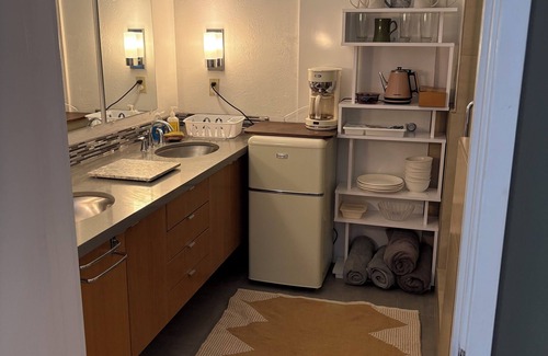 Felton Apartment | Magical Garden Studio