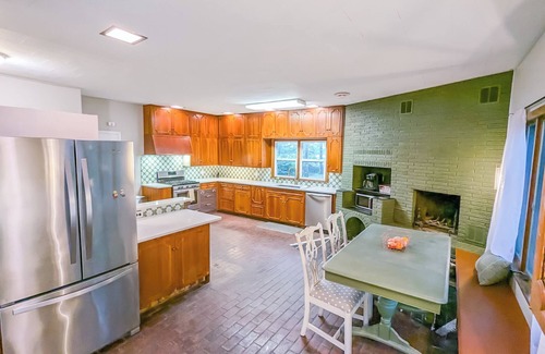 Kendall House | Magical Lake House Near Saugatuck & South Haven