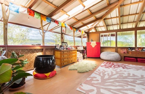 Kalapana Cottage | Magical Lava Temple Eco-Retreat w Volcano Views and Black Sand Beaches
